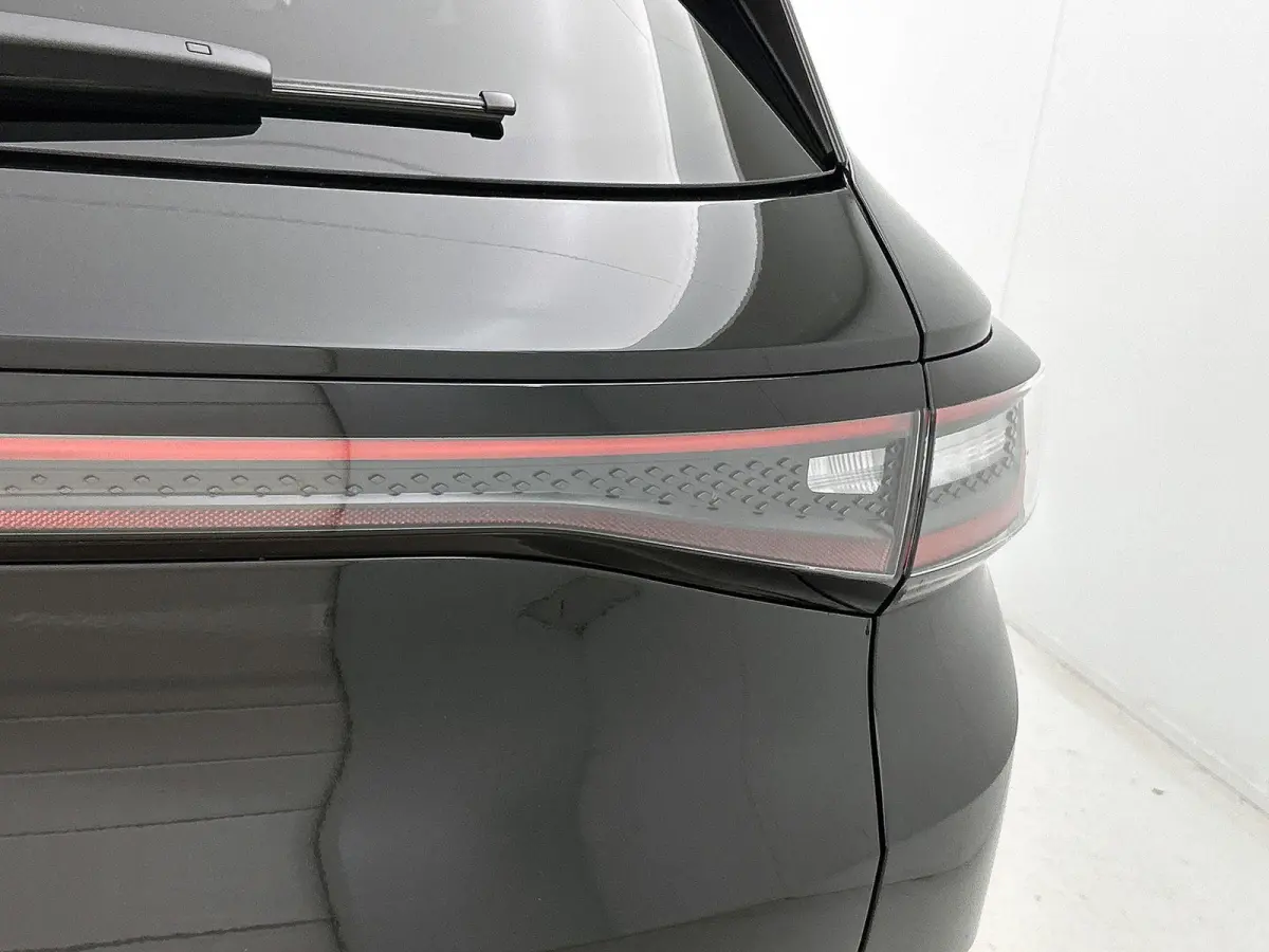 Pro Limited Edition 77 kWh 286 PK | EM | Automaat | Navigatie | Camera | Stoelverwarming | Parkeersensoren | Keyless | Adaptive Cruise Control | Apple Carplay | Android Auto |