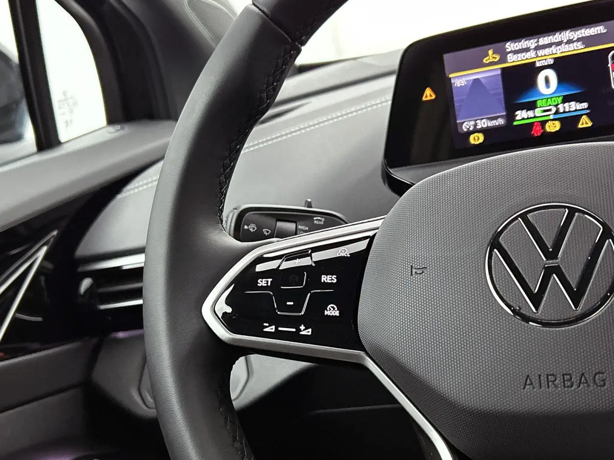 Pro Limited Edition 77 kWh 286 PK | EM | Automaat | Navigatie | Camera | Stoelverwarming | Parkeersensoren | Keyless | Adaptive Cruise Control | Apple Carplay | Android Auto |