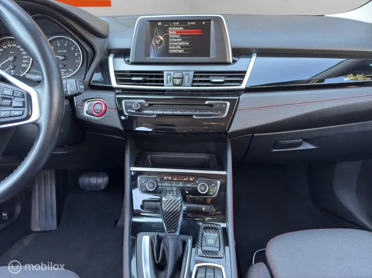 218i 7p. Executive