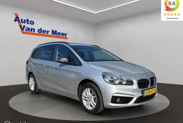 218i 7p. Executive