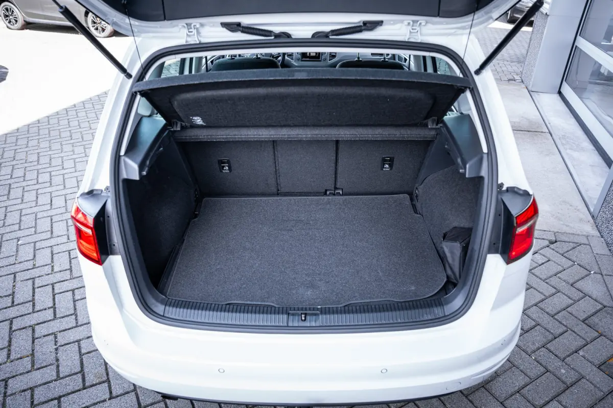1.0 TSI Comfortline | Cruise control | Electronic climate controle | Lichtmetalen velgen 16"