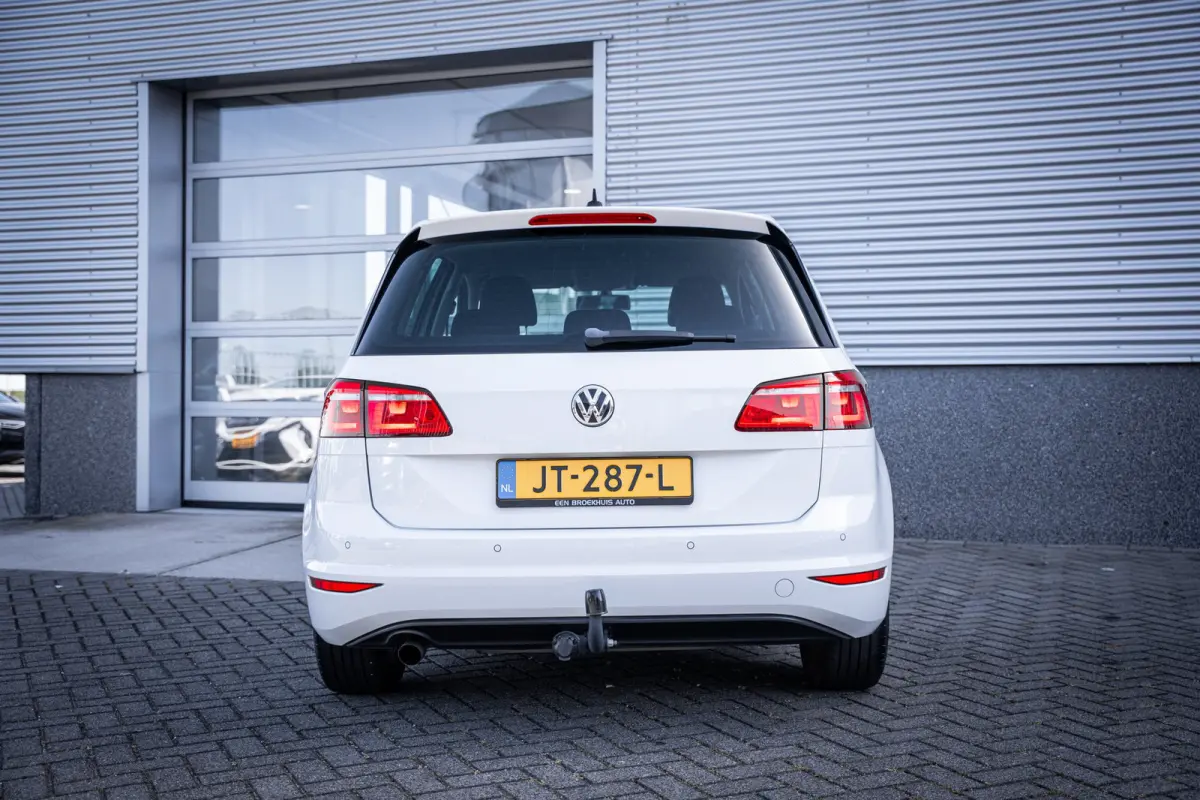 1.0 TSI Comfortline | Cruise control | Electronic climate controle | Lichtmetalen velgen 16"