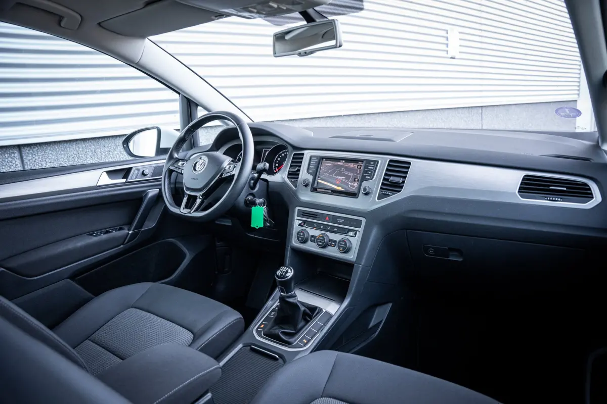 1.0 TSI Comfortline | Cruise control | Electronic climate controle | Lichtmetalen velgen 16"