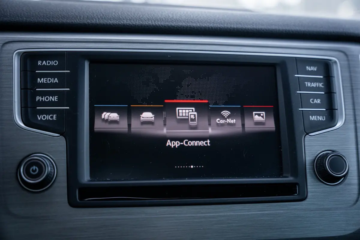 1.0 TSI Comfortline | Cruise control | Electronic climate controle | Lichtmetalen velgen 16"