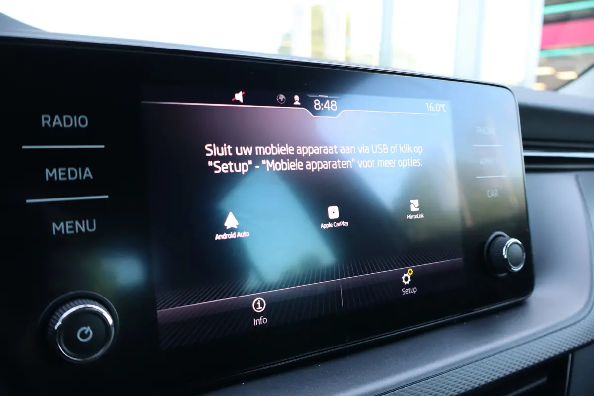1.0 TSI Ambition 110PK Automaat | Airco | Cruise control | Elektrische ramen voor