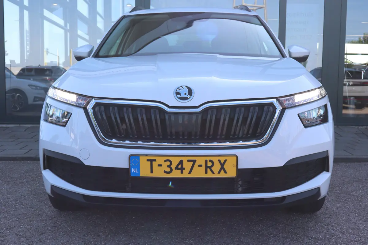 1.0 TSI Ambition 110PK Automaat | Airco | Cruise control | Elektrische ramen voor