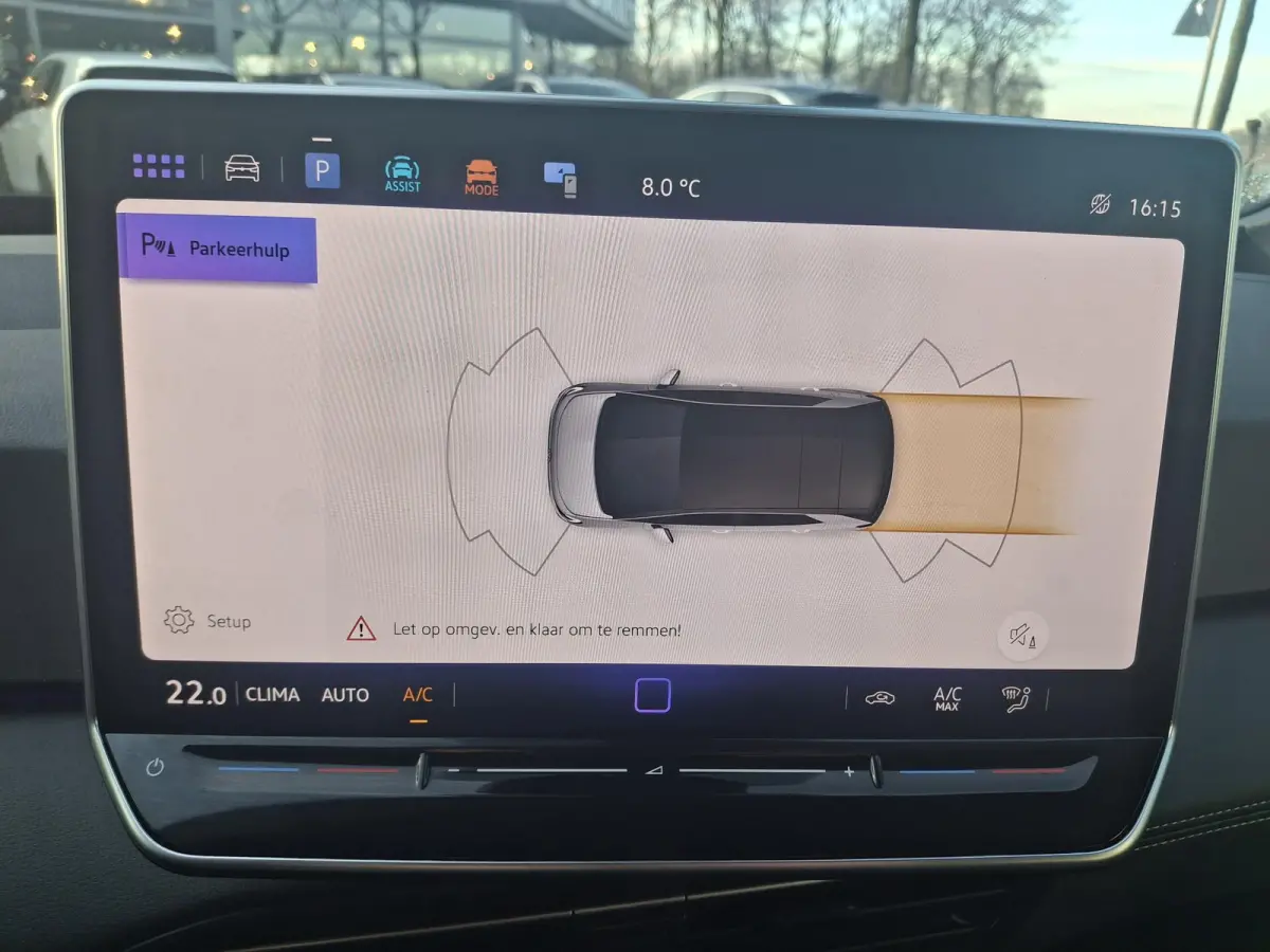 Pure Oranje Edition 52 kWh 170 PK | EM | Parkeersensoren | Apple Carplay | Android Auto | LED | Adaptive Cruise Control | Keyless Go | Climate Control |