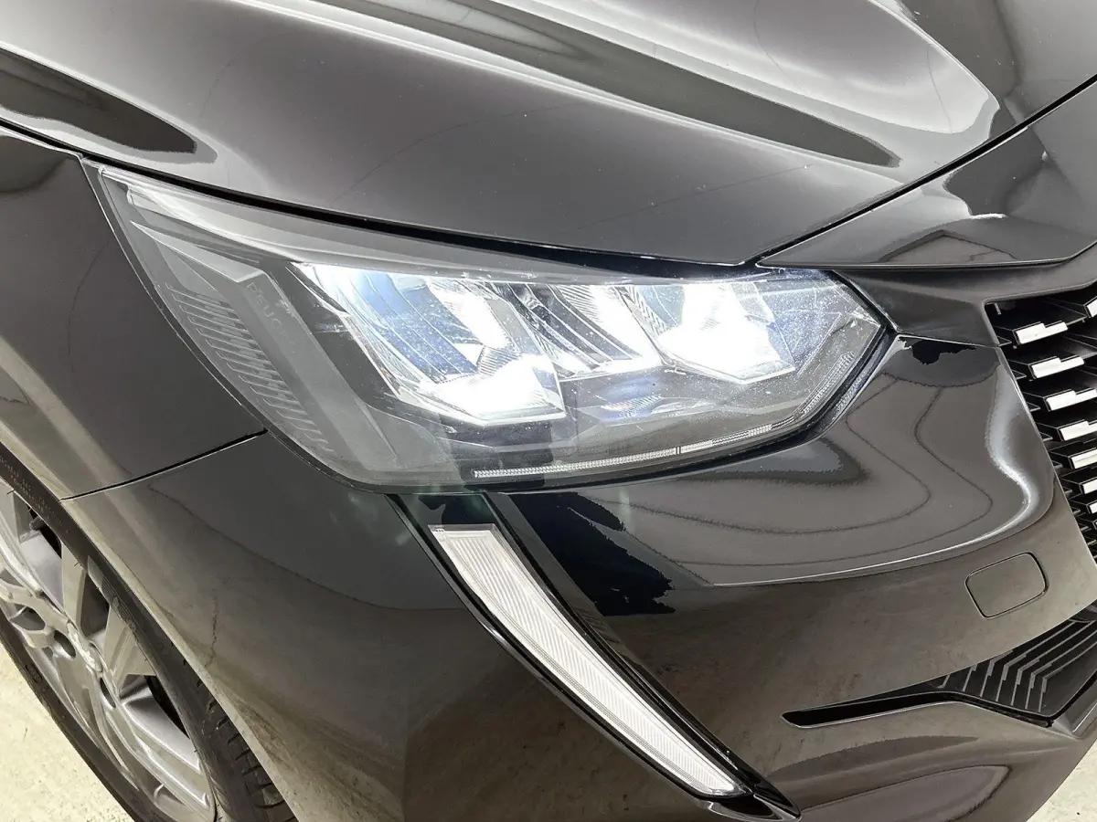 1.2 Allure 100pk Automaat | Trekhaak | Navigatie | Camera | 16"LMV | LED | Apple Carplay/Android Auto |