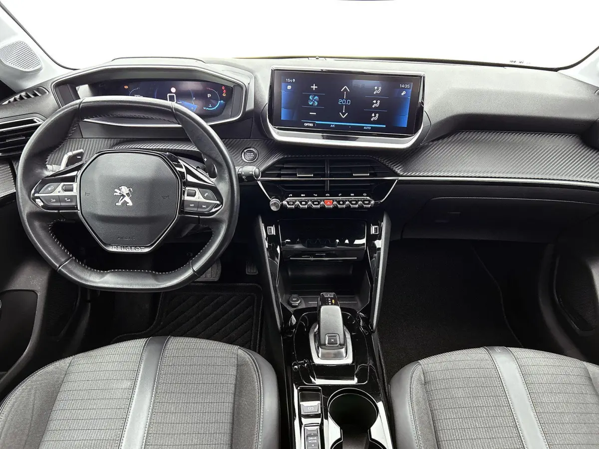 1.2 Allure 100pk Automaat | Trekhaak | Navigatie | Camera | 16"LMV | LED | Apple Carplay/Android Auto |