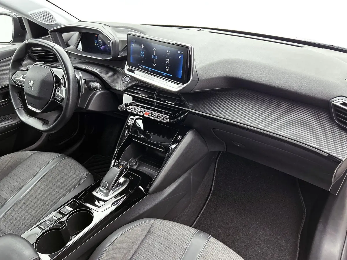 1.2 Allure 100pk Automaat | Trekhaak | Navigatie | Camera | 16"LMV | LED | Apple Carplay/Android Auto |