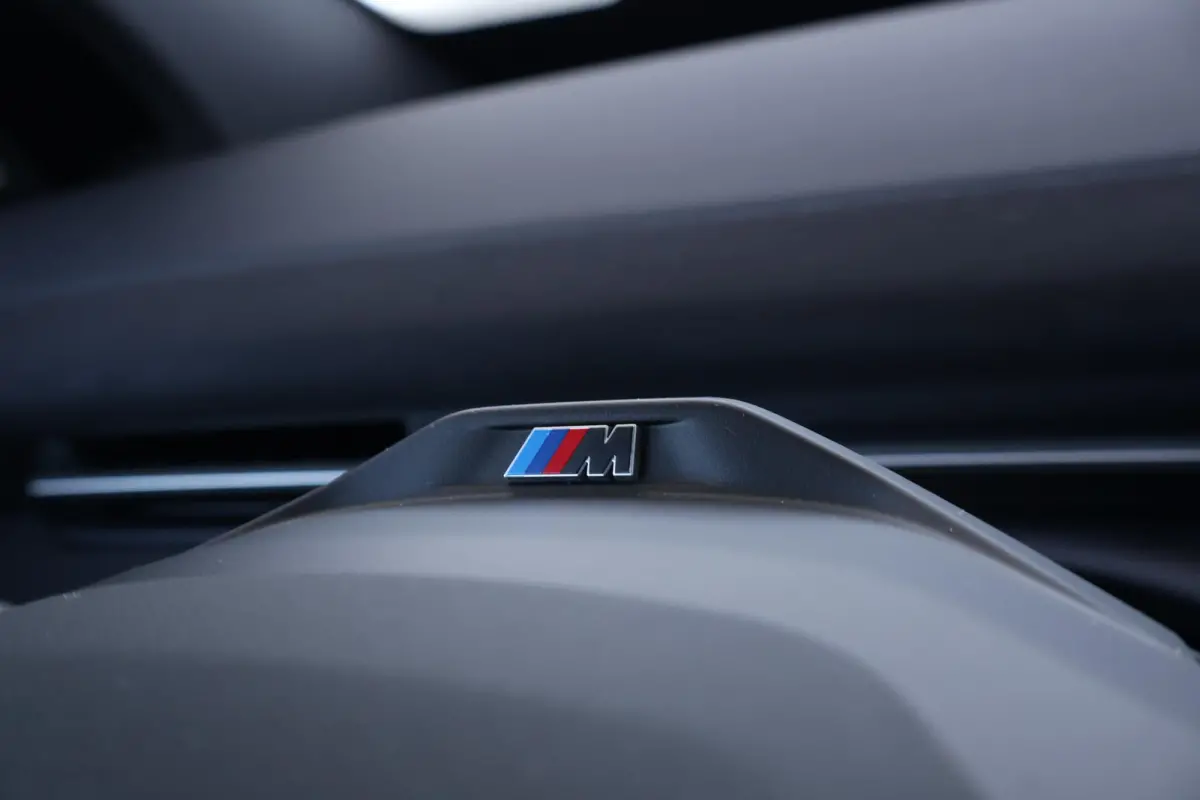50 xDrive 113 kWh | SoH 100% | Sport Pakket Pro | Innovation Pack | Trekhaak | Pano Dak | Harman Kardon | M-Sportstoelen Voor | Driving Assistant Plus | Stuurwiel verwarming |