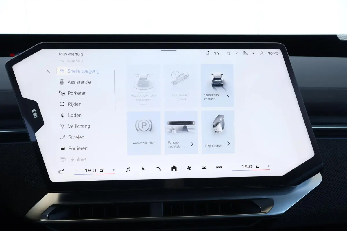 50 xDrive 113 kWh | SoH 100% | Sport Pakket Pro | Innovation Pack | Trekhaak | Pano Dak | Harman Kardon | M-Sportstoelen Voor | Driving Assistant Plus | Stuurwiel verwarming |