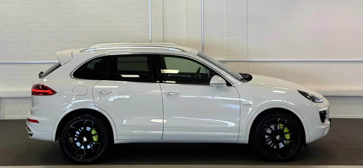 3.0 S E-Hybrid Platinum Edition 100% Onderhouden 12,3" Multimedia