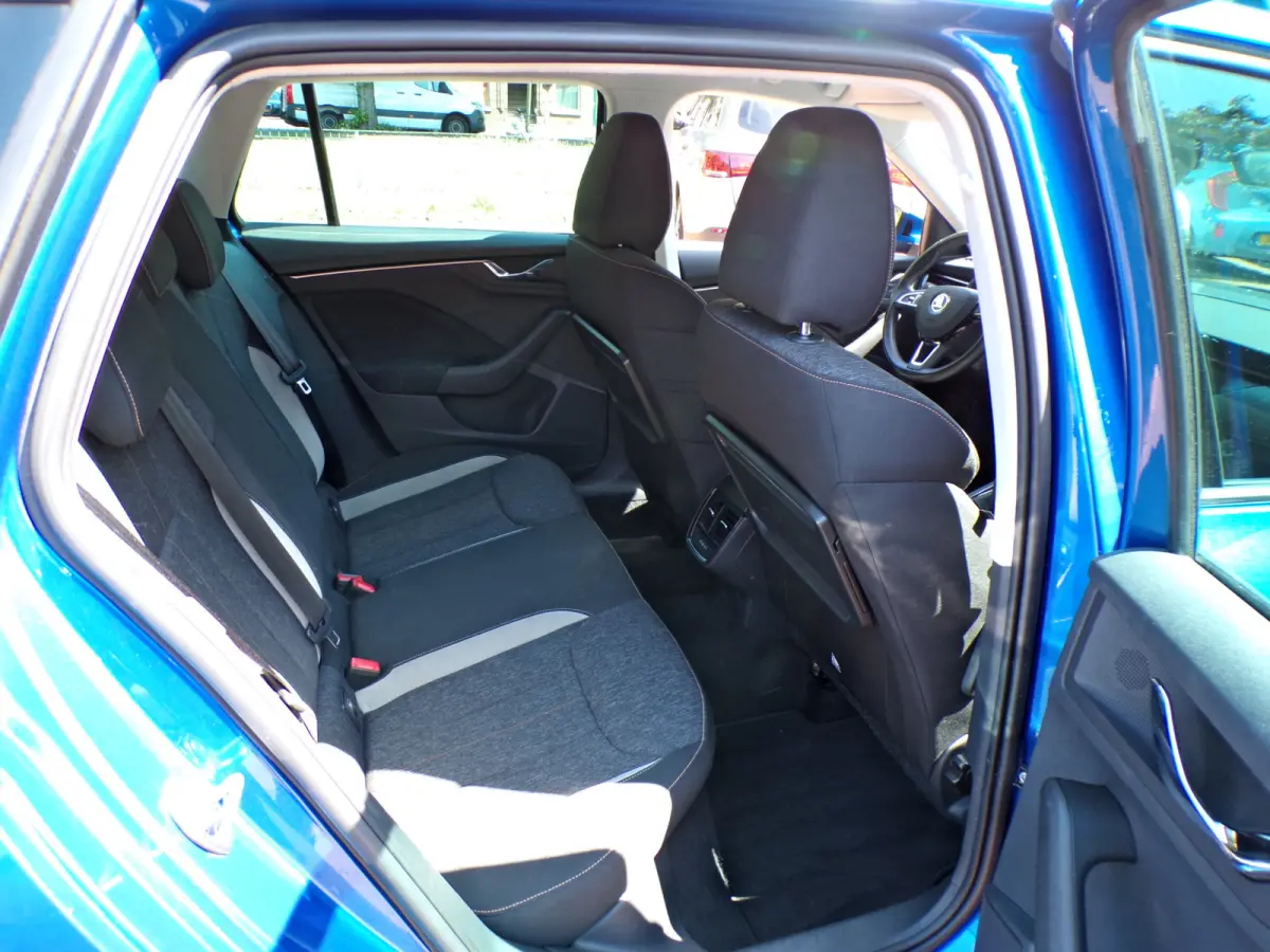 1.0 TSI Style VAN 1E EIGENAAR