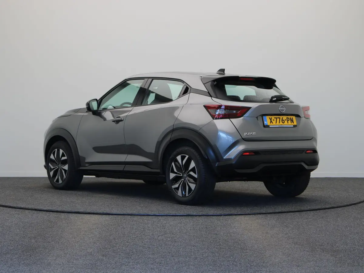 1.0 DIG-T Acenta | Stoelverwarming | All Season Banden | Climate Control | Parkeersensoren achter |