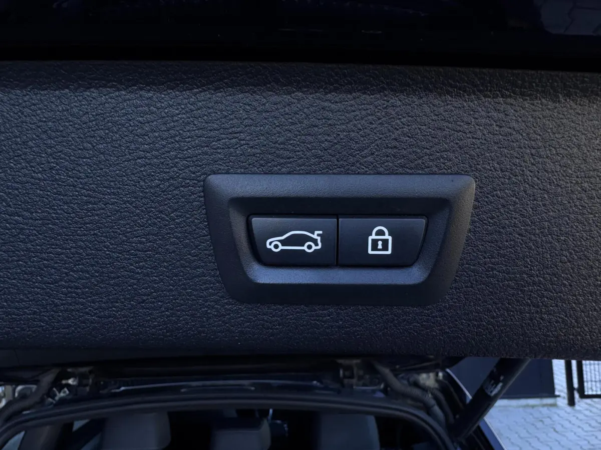 xDrive20i High Exe M Sport NL AUTO*PANO*ELEK. HAAK