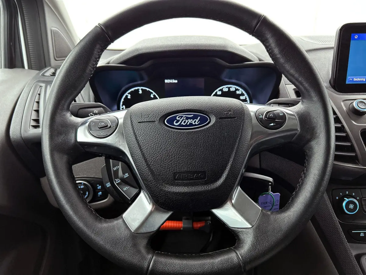 1.5 EcoBlue Automaat L2 Trend Navigatie Airco Parkeersensoren Cruise Control 3Zits Camera DAB+ radio