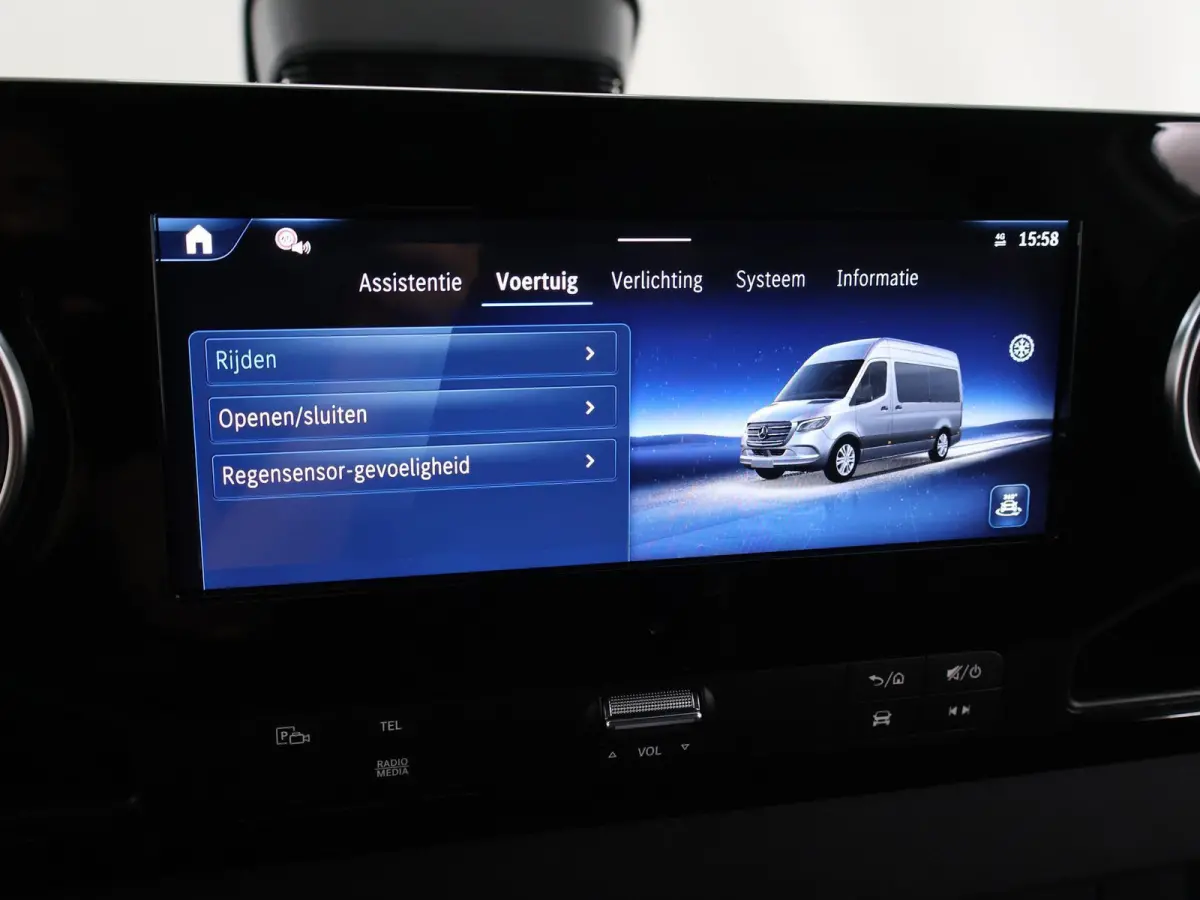 317 CDI | L2 H2 | Aut. | RWD | PRO | BPM VRIJ! | 3500 KG AHW | CARPLAY | ANDROID AUTO | 3-ZITS | CRUISE | CAMERA | AIRCO | SPOORASSISTENT | DODEHOEKDETECTIE |