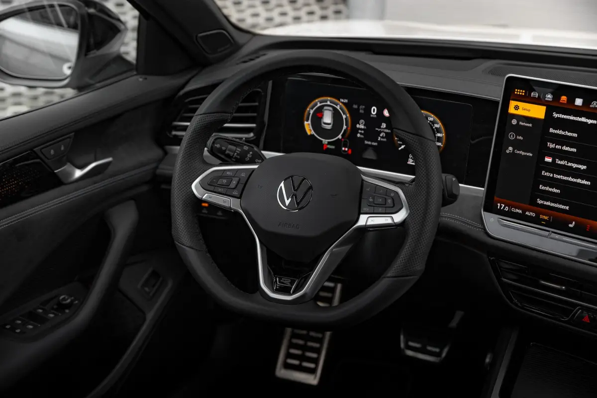 1.5 eTSI 150pk R-Line Edition | Audio installatie premium | Cruise control adaptief | Dodehoek detectie