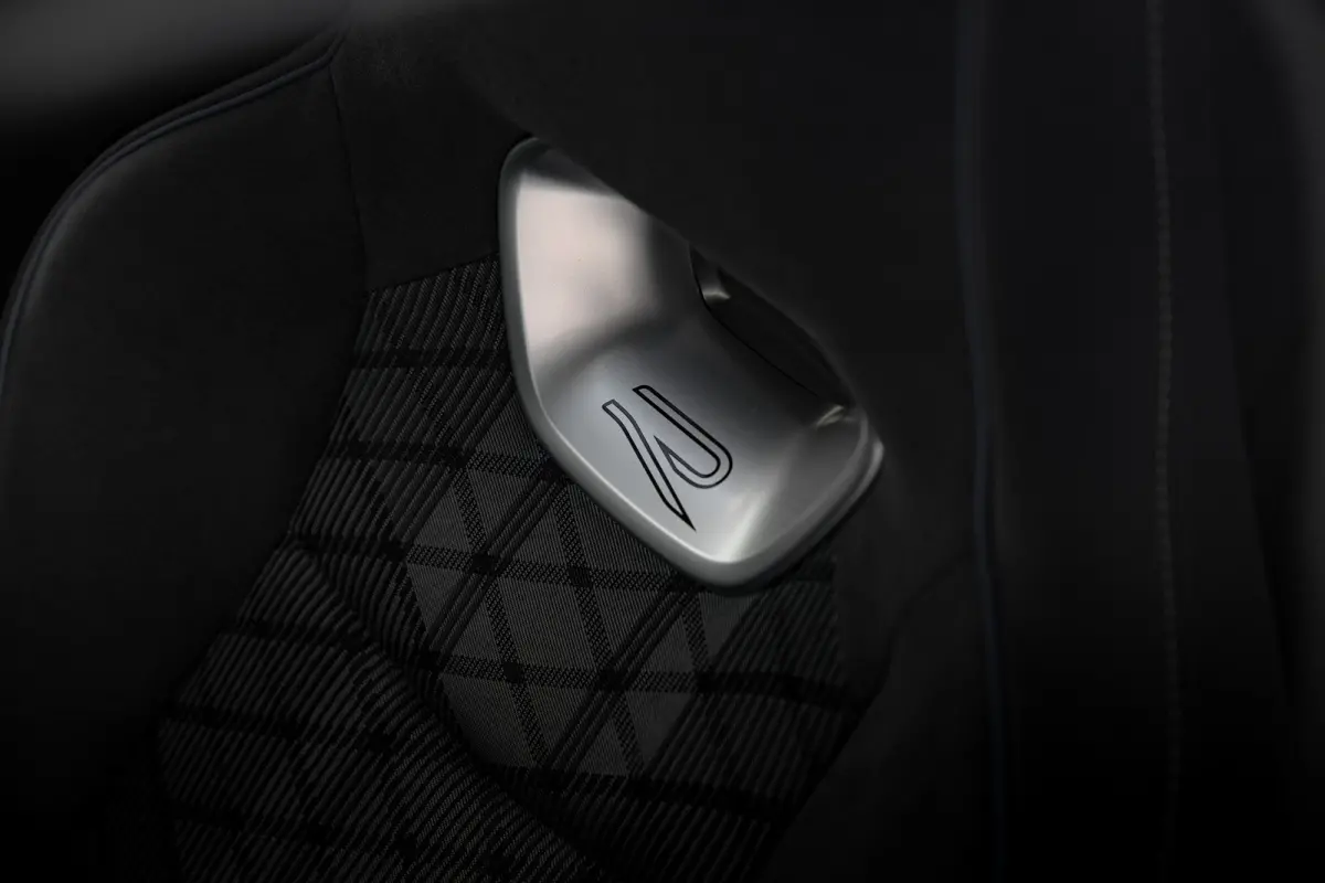 1.5 eTSI 150pk R-Line Edition | Audio installatie premium | Cruise control adaptief | Dodehoek detectie