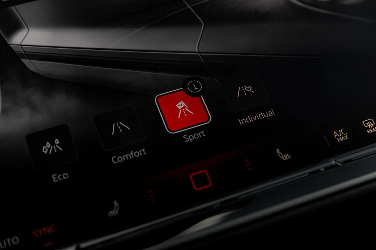 1.5 eTSI 150pk R-Line Edition | Audio installatie premium | Cruise control adaptief | Dodehoek detectie