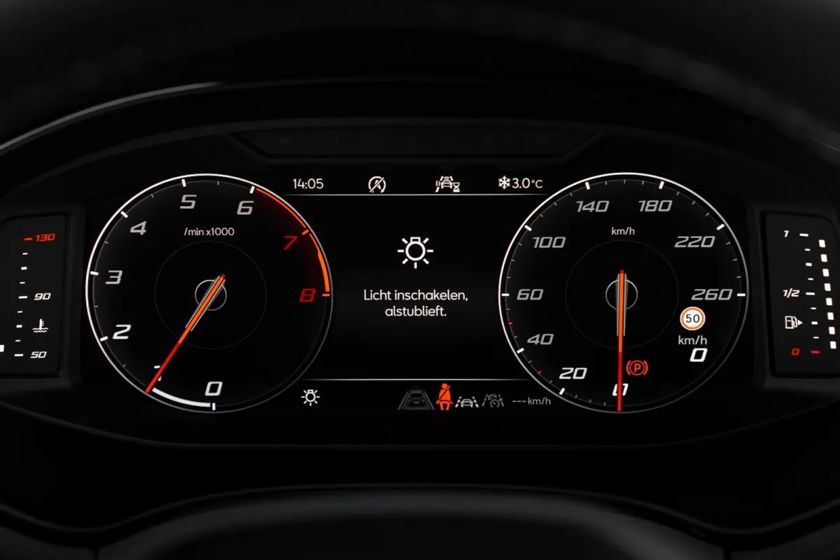 1.0 EcoTSI 95pk FR Business Connect | Achteruitrijcamera | Airco (automatisch) | Cruise control adaptief met Stop&Go en stuurhulp