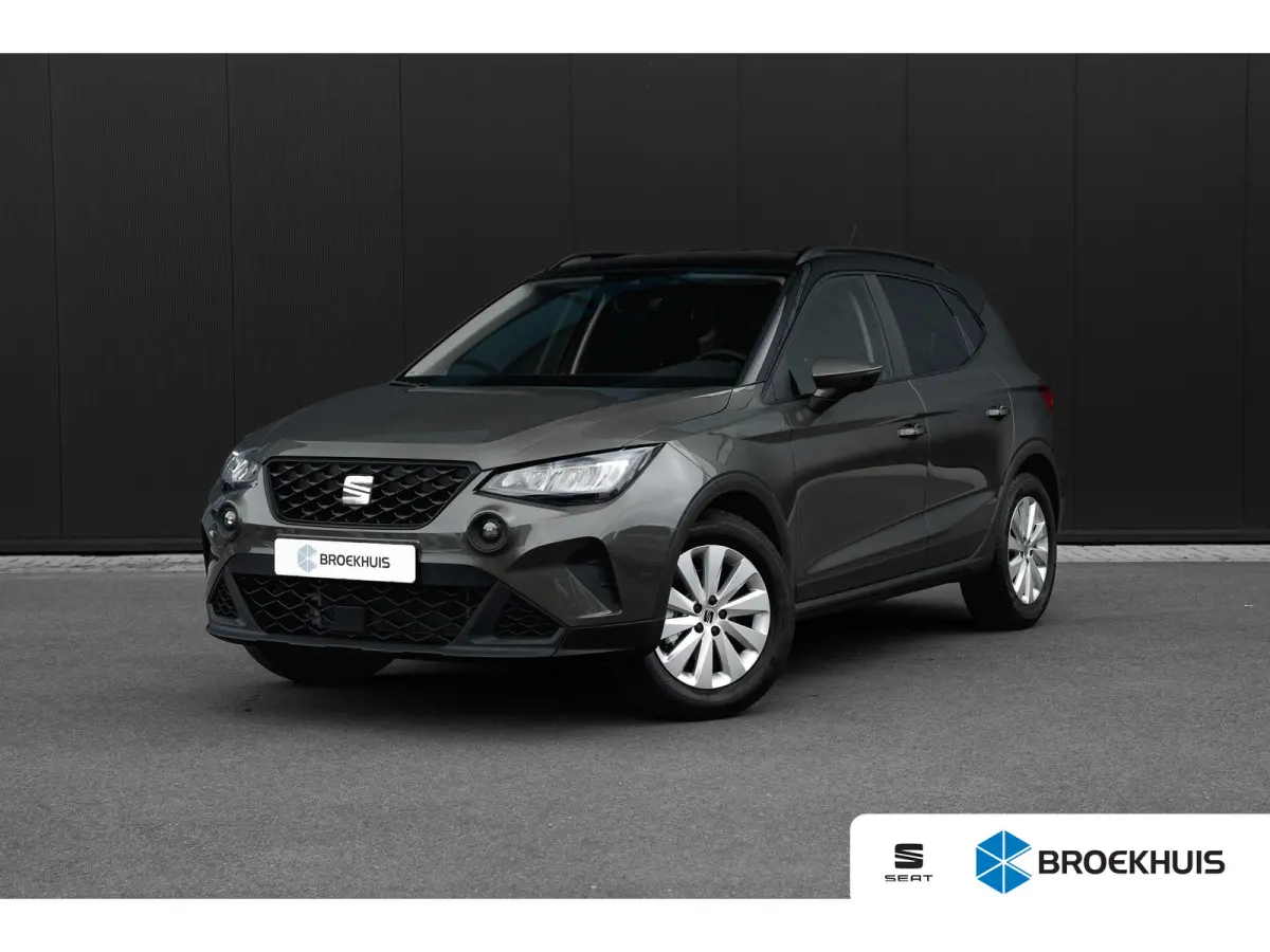 1.0 TSI 95pk Style Business Connect | Stoelverwarming | Parkeersensoren achter | 16" | Climate Control