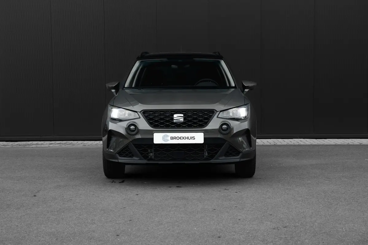 1.0 TSI 95pk Style Business Connect | Stoelverwarming | Parkeersensoren achter | 16" | Climate Control