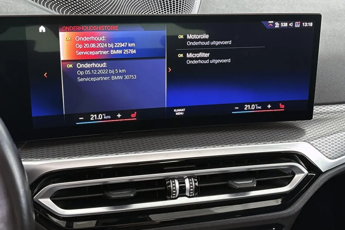320e M Sport Panoramadak Sensatec Stoelverwarming Adaptive Cruise