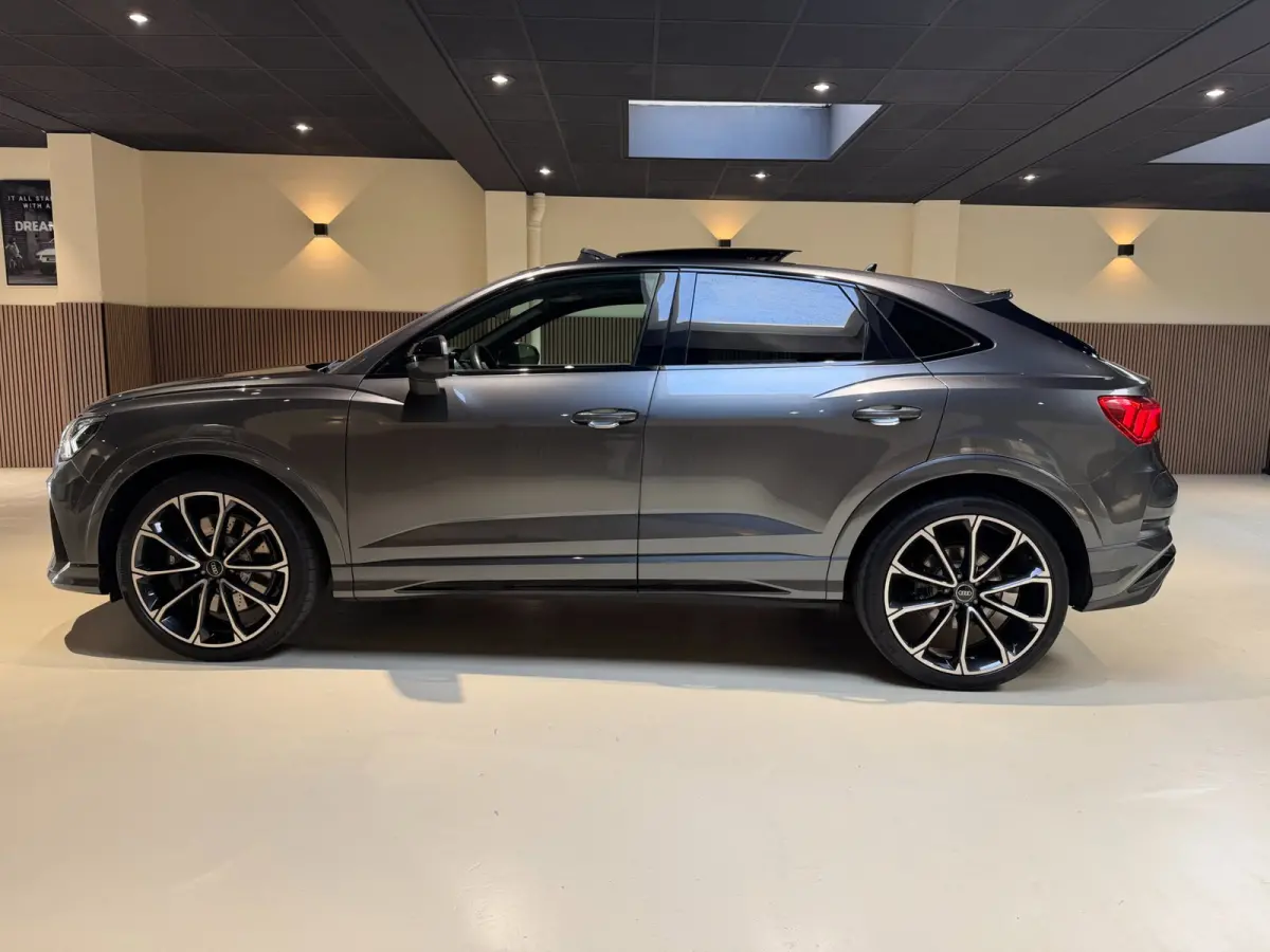 RSQ3 2.5 TFSI|Pano|RS Seats|Camera|Sonos|Matrix|Trekhaak