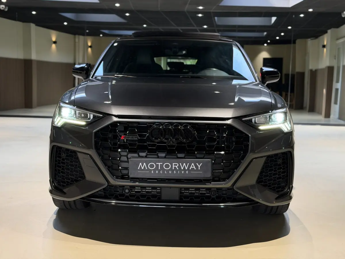 RSQ3 2.5 TFSI|Pano|RS Seats|Camera|Sonos|Matrix|Trekhaak