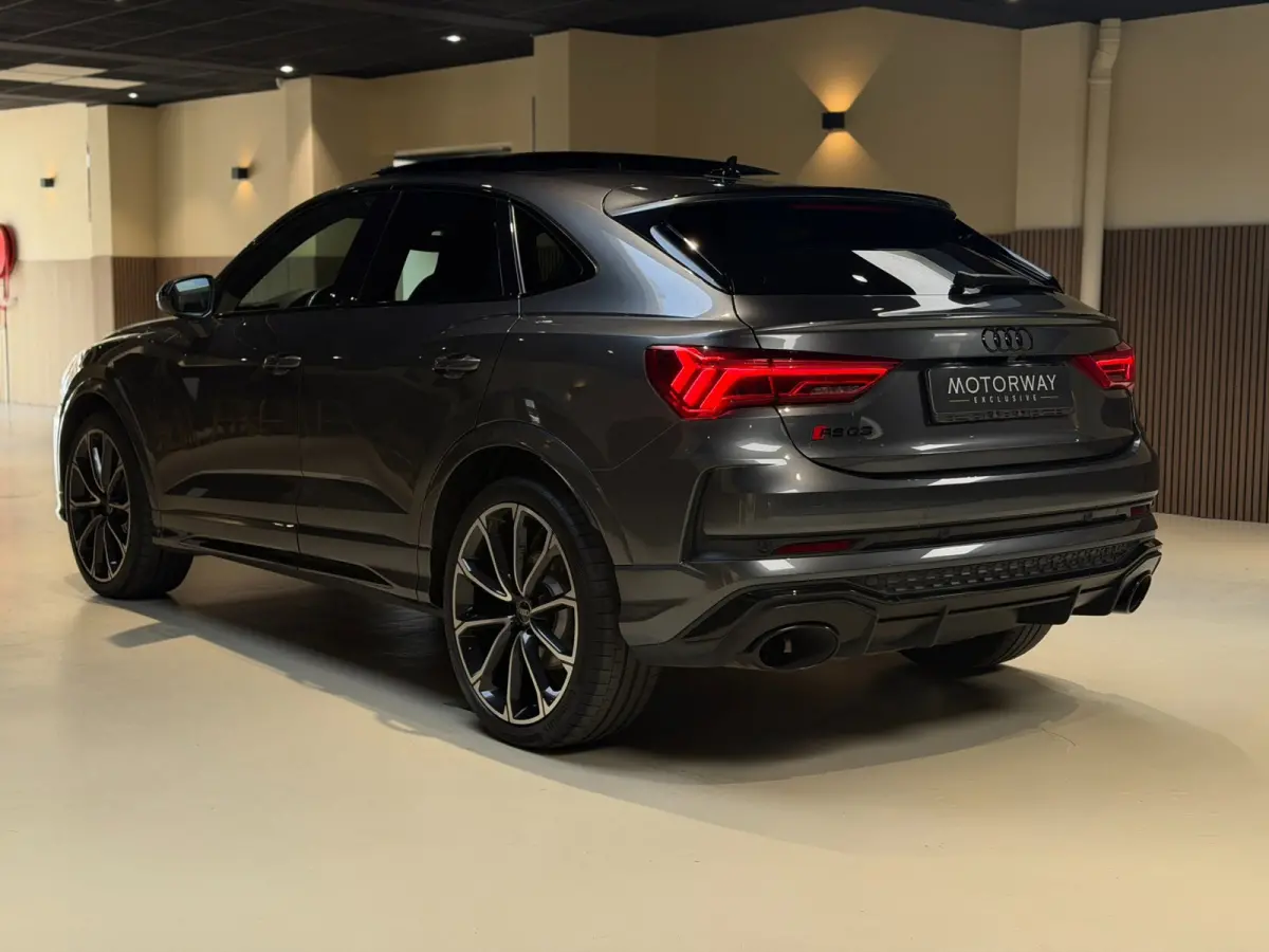 RSQ3 2.5 TFSI|Pano|RS Seats|Camera|Sonos|Matrix|Trekhaak
