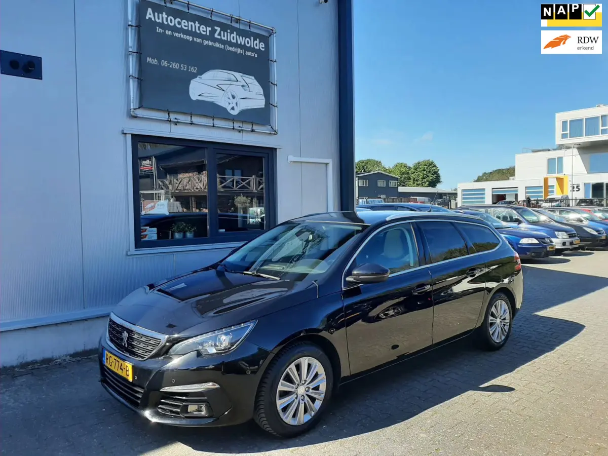 1.2 PureTech Blue Lease Premium nw riem