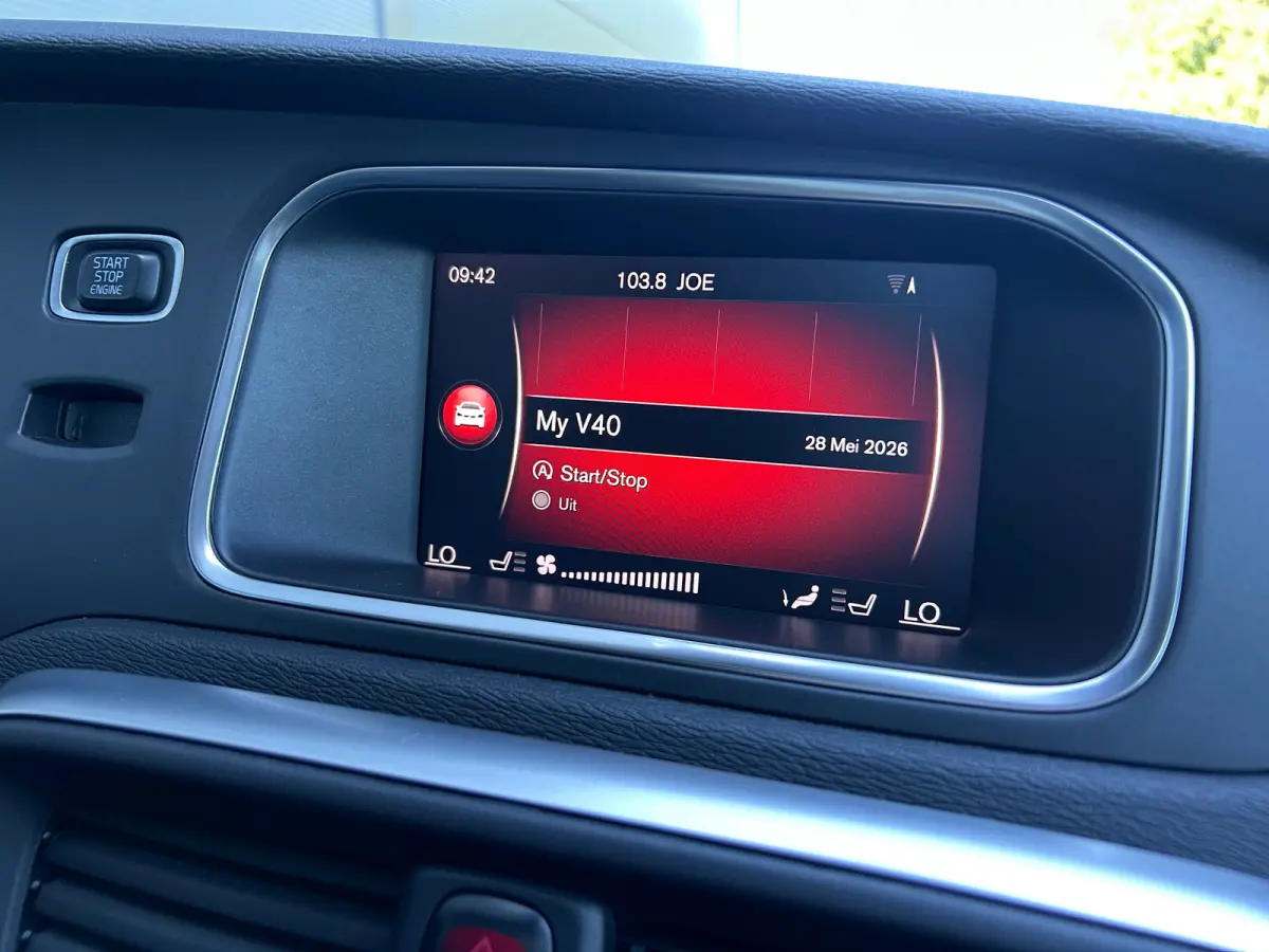 1.5 T3 Polar+ Luxury | Panoramadak | Harman/Kardon | Camera | Keyless |