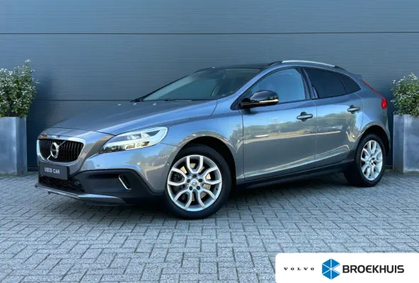 1.5 T3 Polar+ Luxury | Panoramadak | Harman/Kardon | Camera | Keyless |