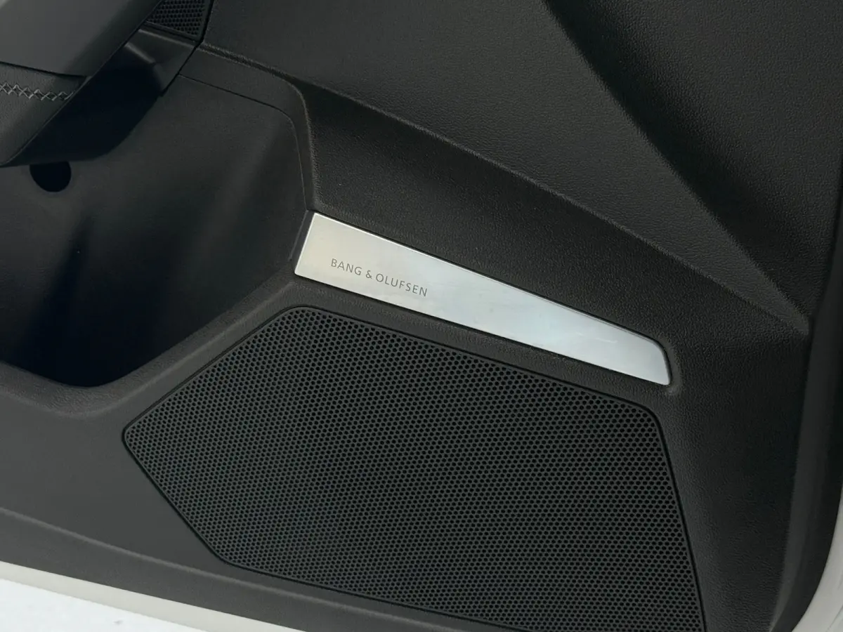 35 TFSI S-Line*Pano*Sonos*Camera*Matrix