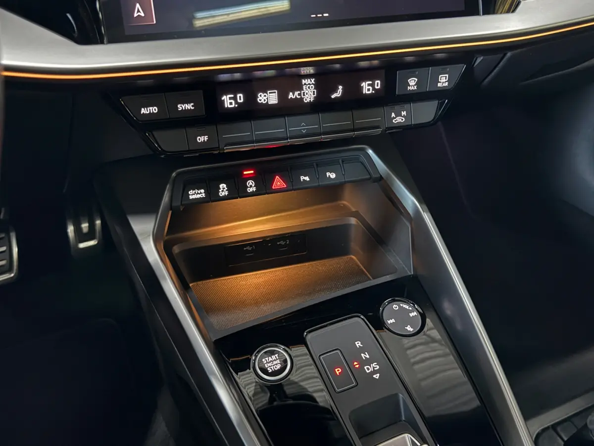 35 TFSI S-Line*Pano*Sonos*Camera*Matrix