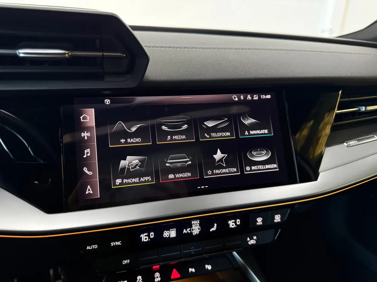 35 TFSI S-Line*Pano*Sonos*Camera*Matrix