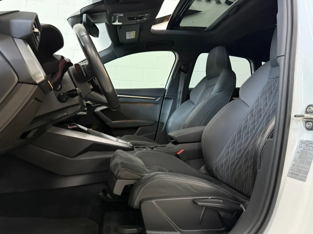 35 TFSI S-Line*Pano*Sonos*Camera*Matrix