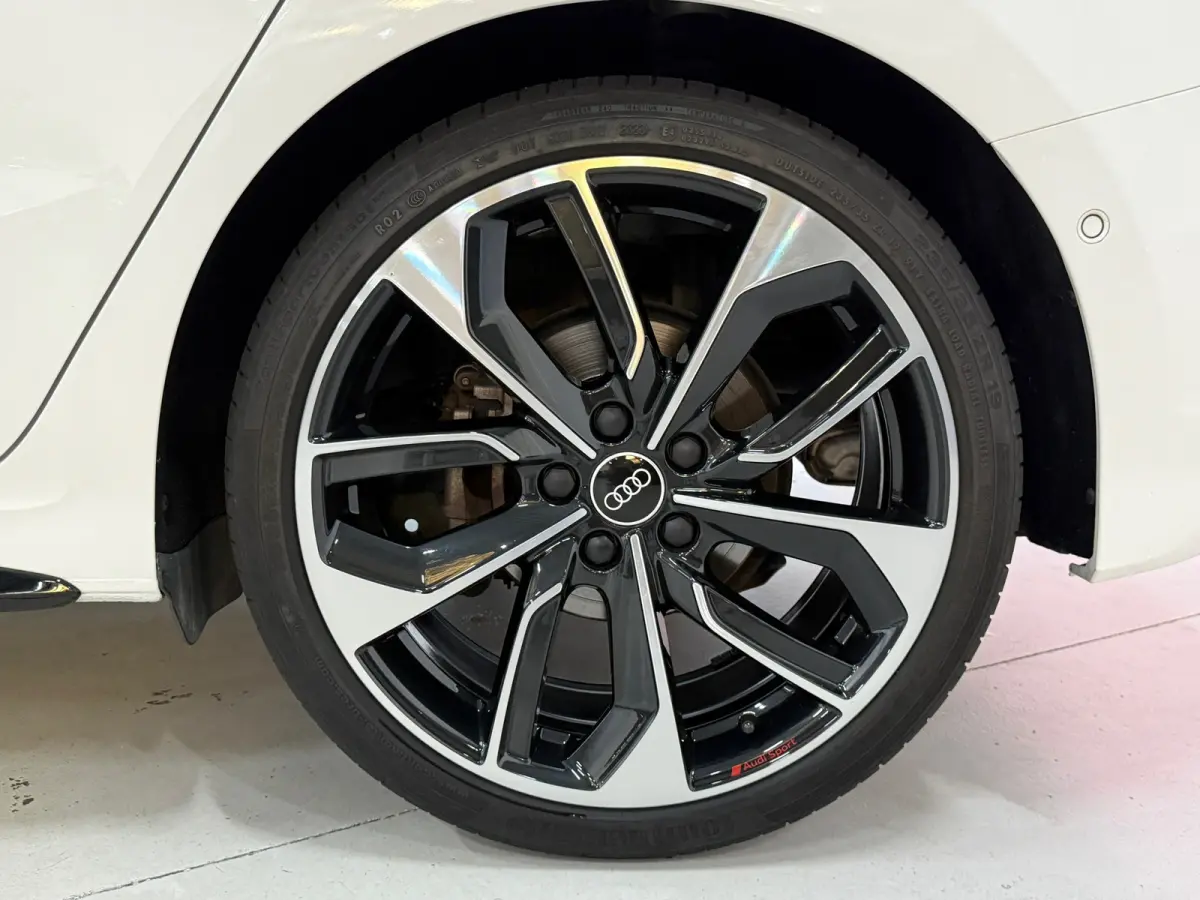 35 TFSI S-Line*Pano*Sonos*Camera*Matrix