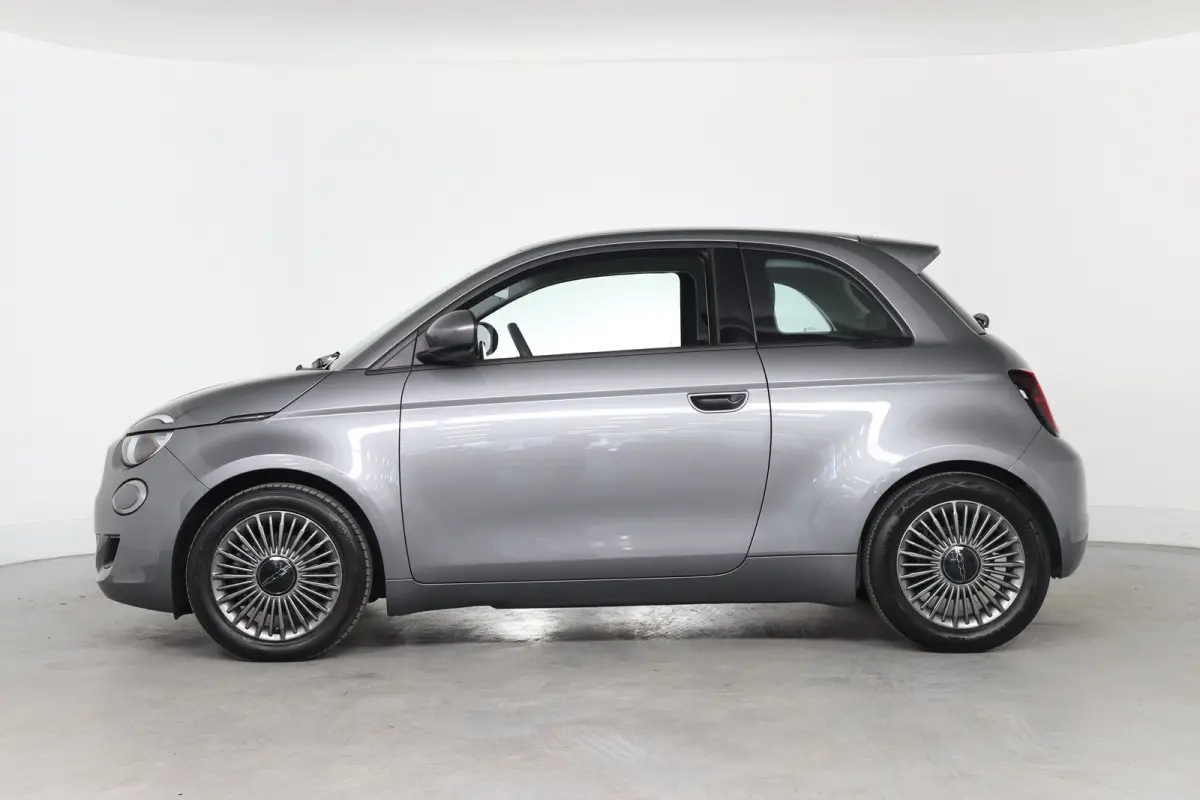 Icon 42 kWh | Navigatie | Parkeersensoren | Cruise Control | Lichtmetalen velgen | Keyless | Apple Carplay & Android Auto