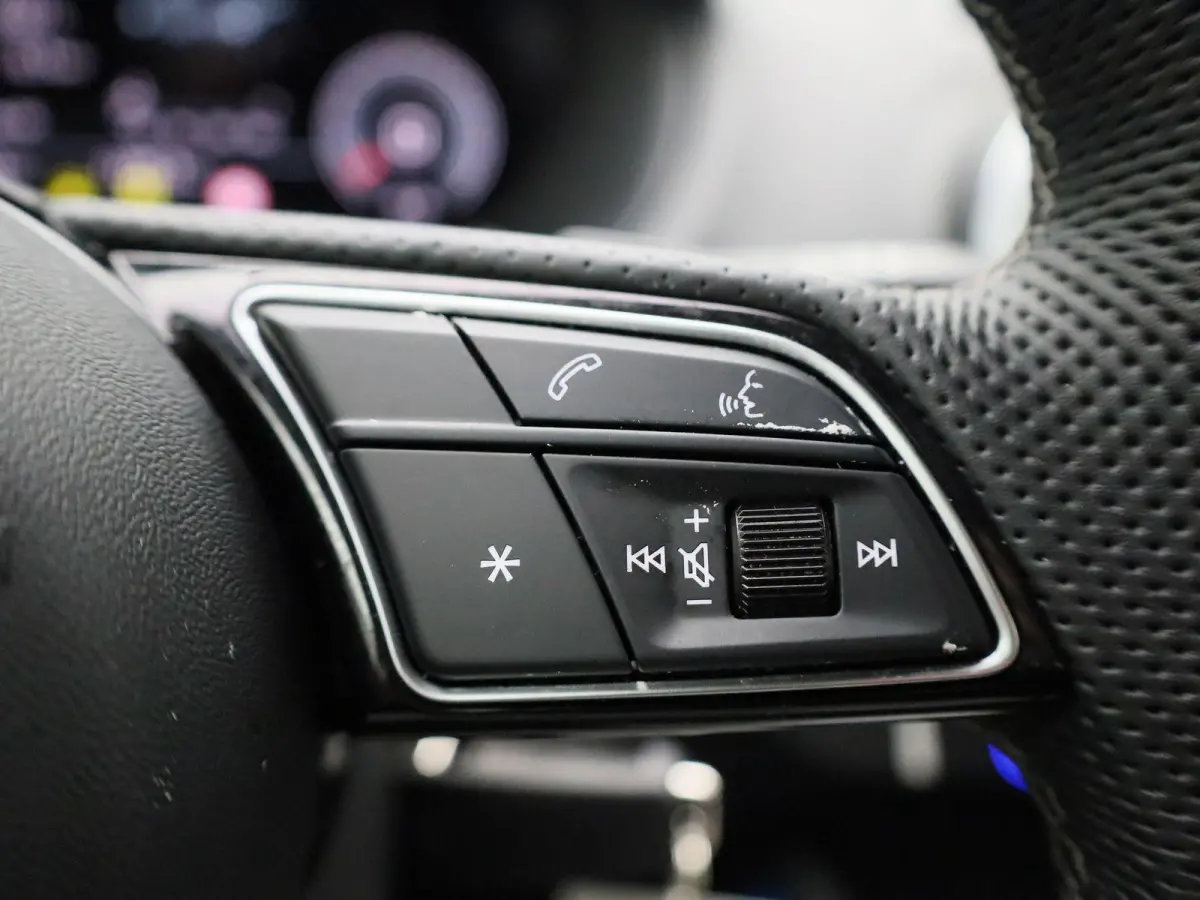 35 TFSI S Edition 150 PK | Automaat | S-line | Camera | Cruise Control | Navigatie | LED Matrix | Parkeersensoren | Sfeerverlichting | Lichtmetalen velgen |