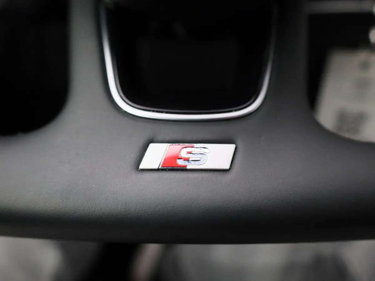 35 TFSI S Edition 150 PK | Automaat | S-line | Camera | Cruise Control | Navigatie | LED Matrix | Parkeersensoren | Sfeerverlichting | Lichtmetalen velgen |