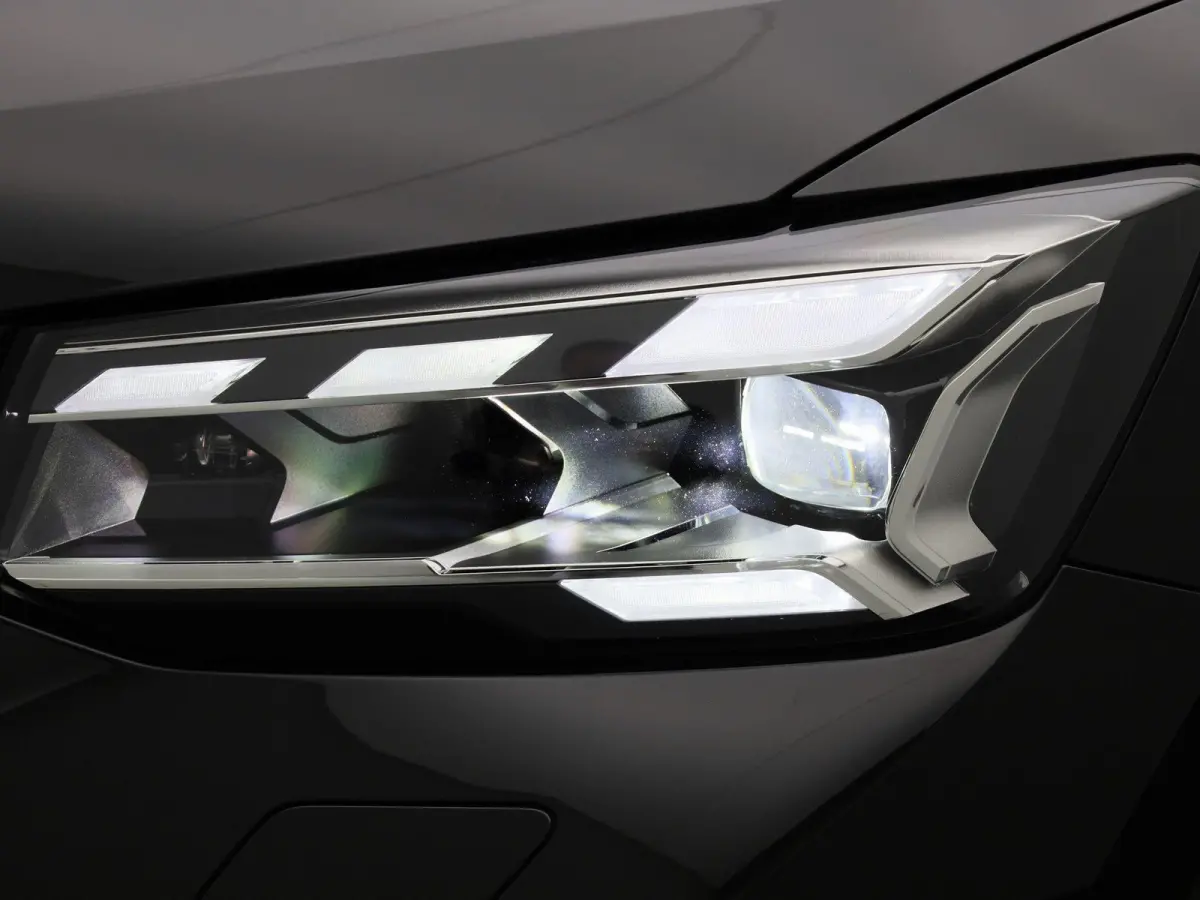 35 TFSI S Edition 150 PK | Automaat | S-line | Camera | Cruise Control | Navigatie | LED Matrix | Parkeersensoren | Sfeerverlichting | Lichtmetalen velgen |
