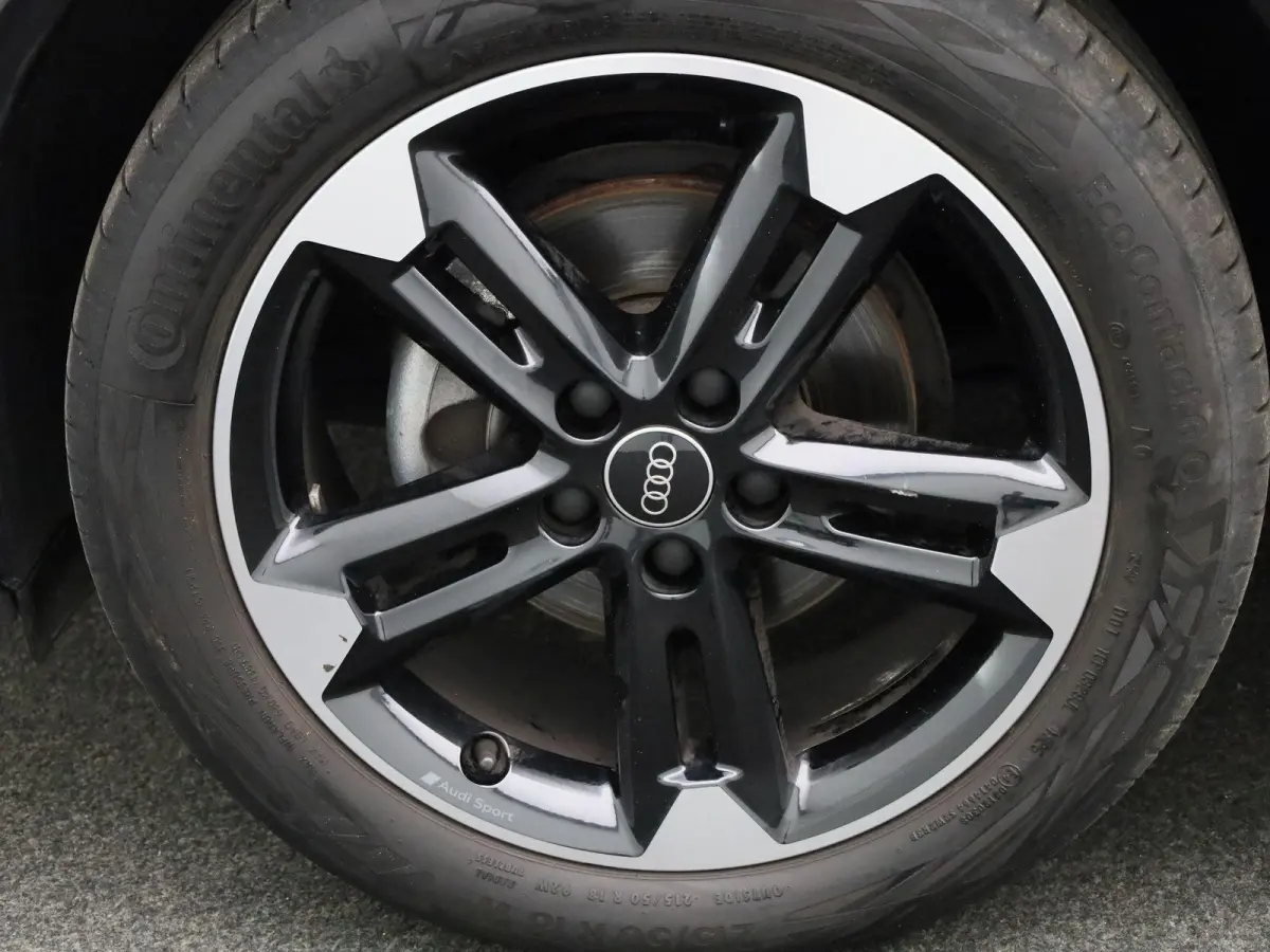 35 TFSI S Edition 150 PK | Automaat | S-line | Camera | Cruise Control | Navigatie | LED Matrix | Parkeersensoren | Sfeerverlichting | Lichtmetalen velgen |