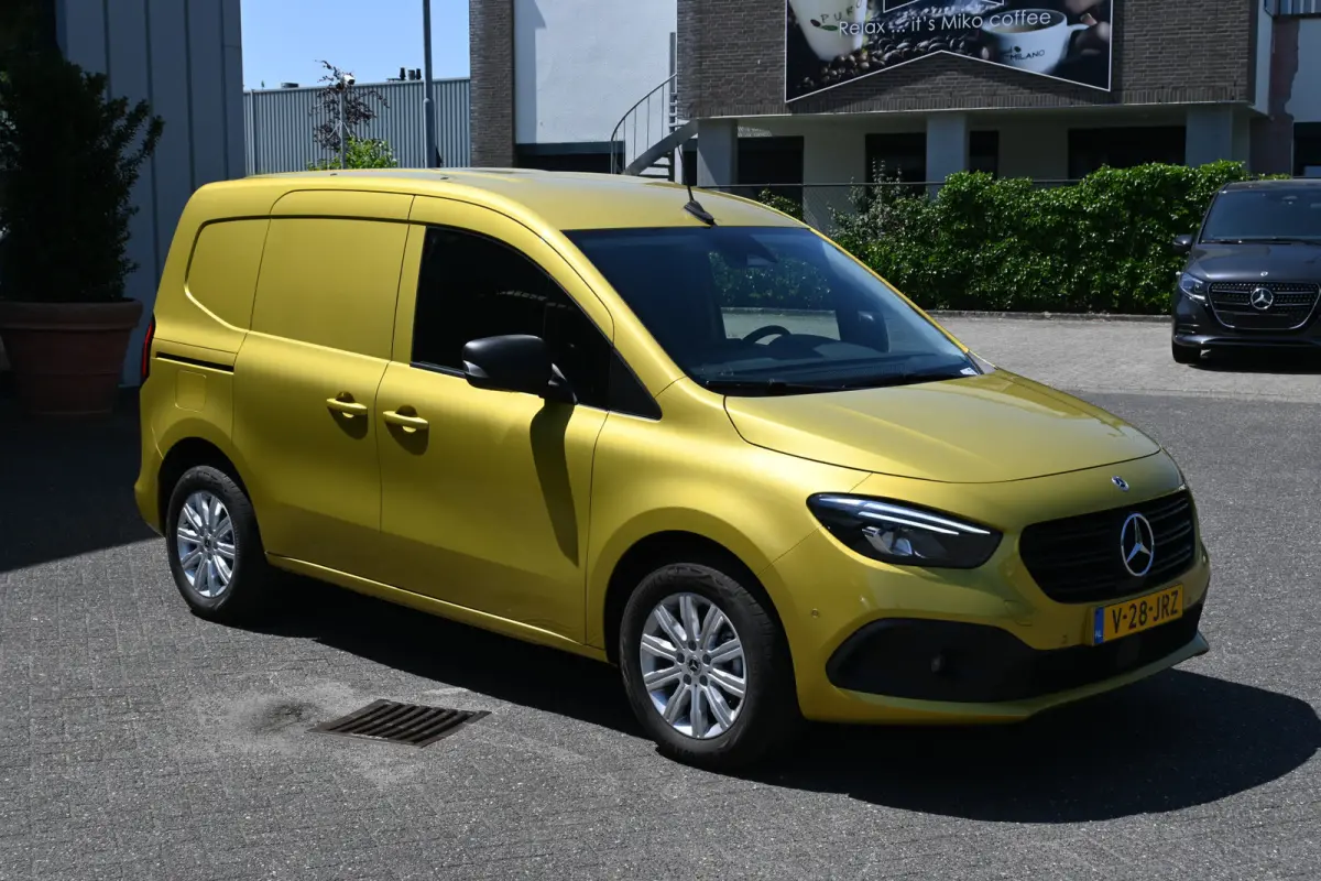 112 CDI L1 Pro LED, Navigatie en camera