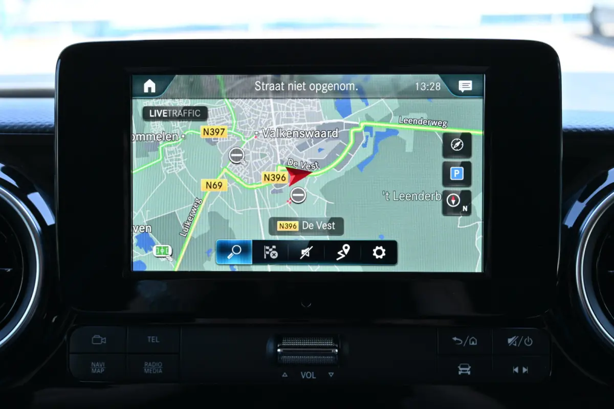 112 CDI L1 Pro LED, Navigatie en camera