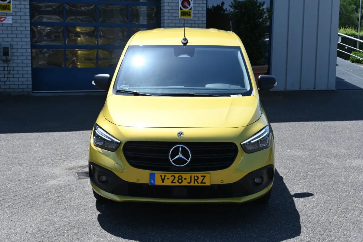 112 CDI L1 Pro LED, Navigatie en camera