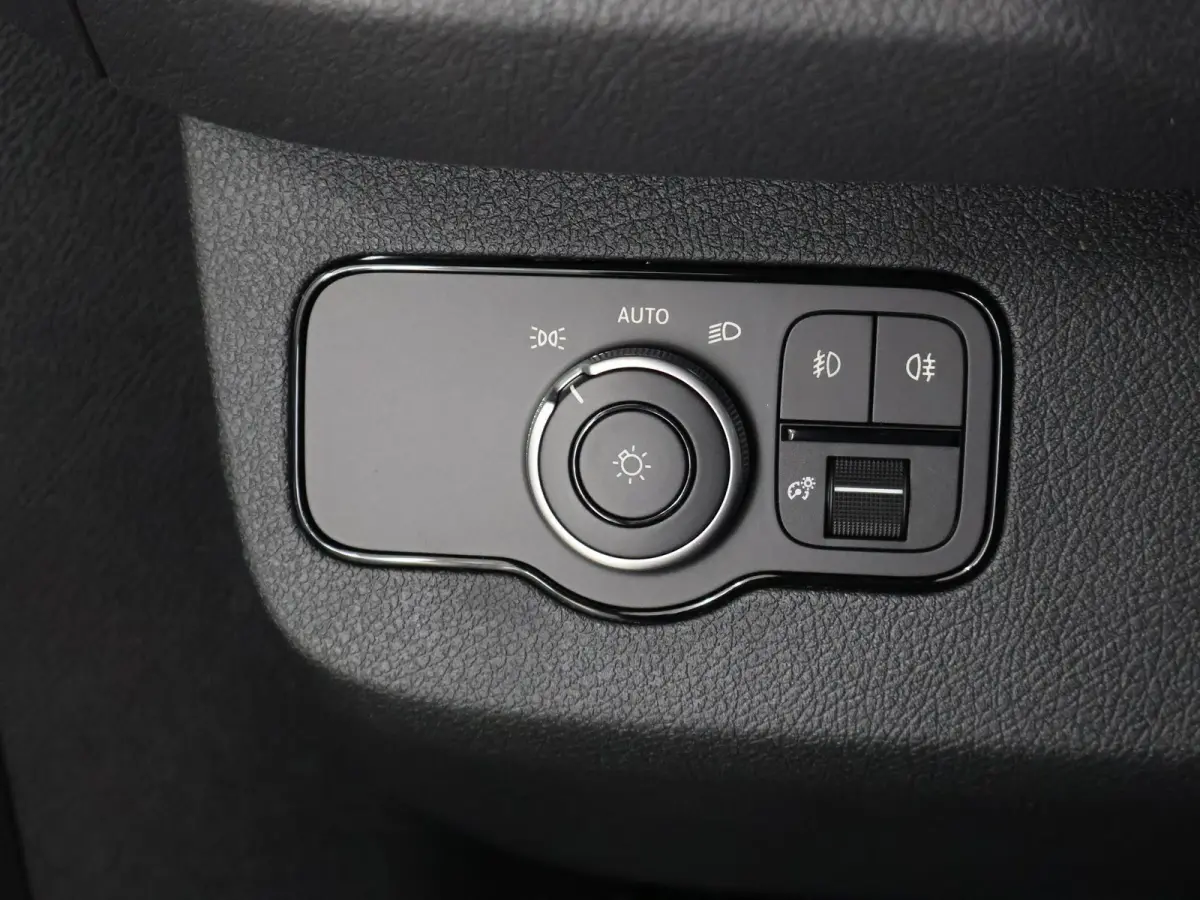 319 L2H2 RWD SELECT | BPM VRIJ | LED | DISTRONIC | WINTERPAKKET | NAVIGATIE