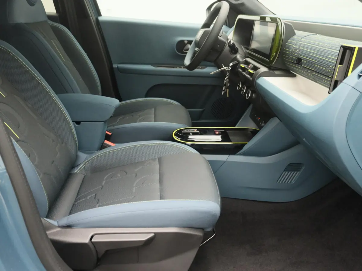 1.2 Hybrid ICON | Voorraadvoordeel | 16'' LM. Velgen | Apple Carplay & Android Auto | Tot 8 Jaar Garantie |